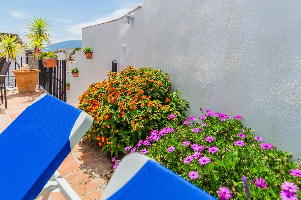 Casa Mundo - 16Th Century Traditional White Village House With Pool Pinos del Valle Exterior foto